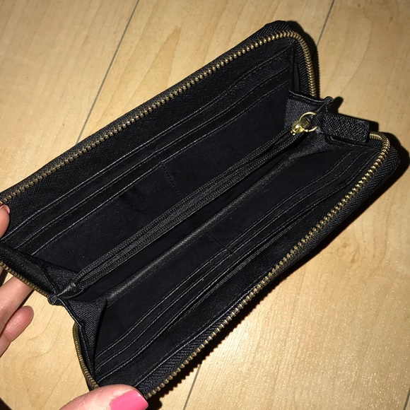 Badgley Mischka Wallet - Picture 3 of 5